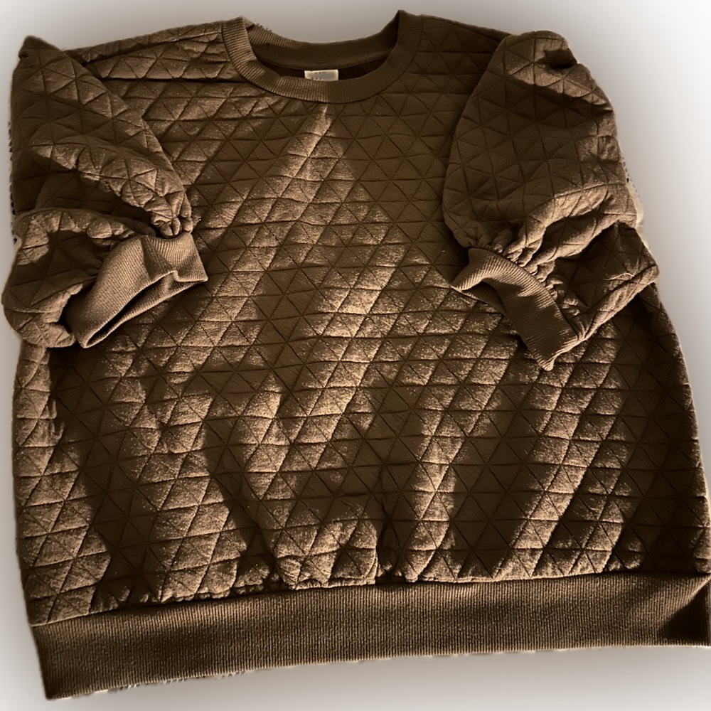 A New Day Quilted Pullover Puff Sleeve Brown Top
Size XL